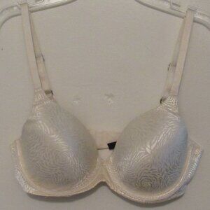 Ambrielle Everyday Full Coverage Bra Size 34C Beige